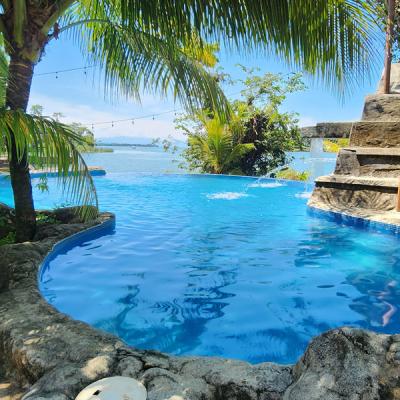 Piscina Infiniti